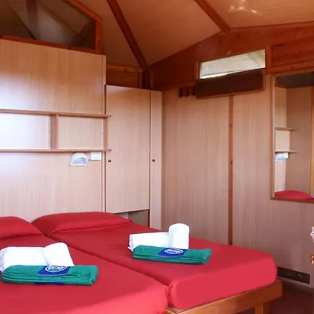 Touring Club Italiano - Parco vacanze La Maddalena (Sassari)