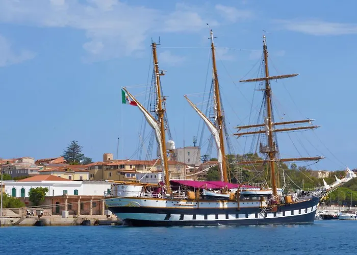 Touring Club Italiano - Aldeamento Turístico La Maddalena (Sassari)